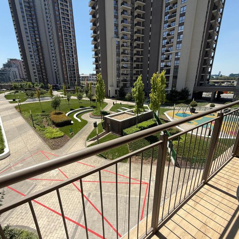 The Gates 02 - One-Bedroom Apartment - 11