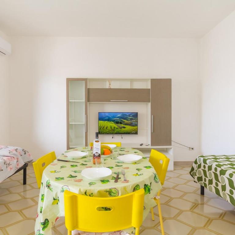 Casa del Mare Apartments - Two-Bedroom Apartment - 14
