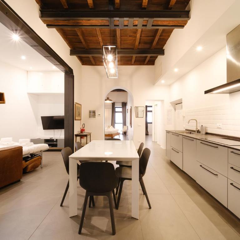 Golden House BuddyRent - Appartamento con 2 Camere da Letto - 25