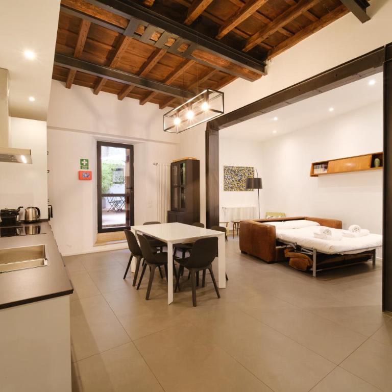 Golden House BuddyRent - Appartamento con 2 Camere da Letto - 34