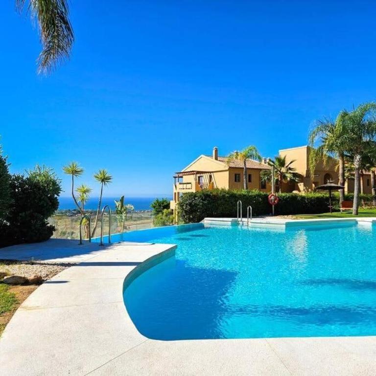 Bright apartment with breathtaking view - Apartamento de 2 dormitorios - 2