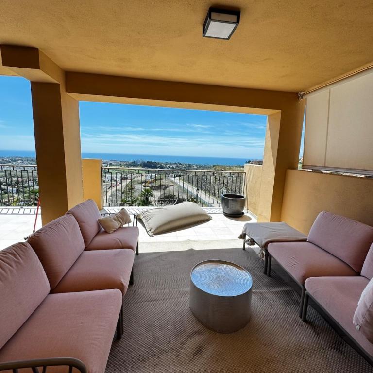 Bright apartment with breathtaking view - Apartamento de 2 dormitorios - 9