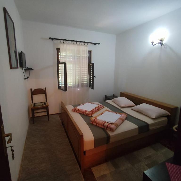 Apartmani Vučević - Apartman sa 2 Spavaće Sobe i Terasom - 2