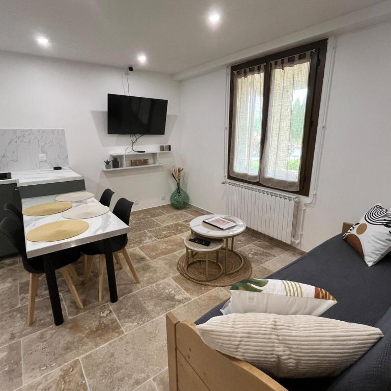Le Nid Alpin - 4 couchages - 2 pièces - Appartement - Rez-de-Chaussée - 6
