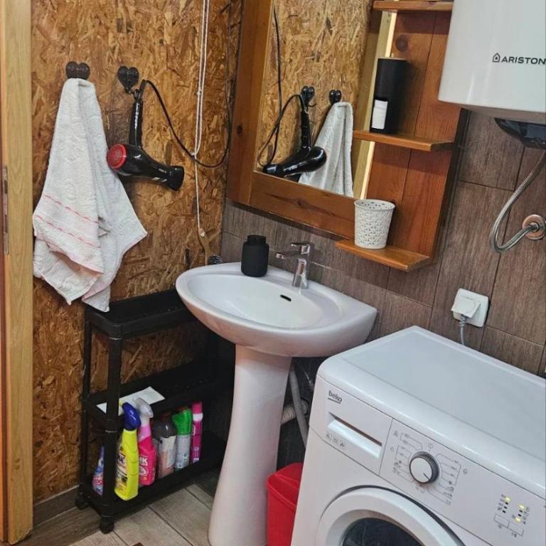 Lola - Ada Bojana River House - Two-Bedroom House - 3