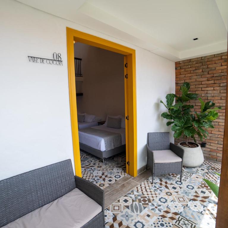 Casa Serafin Hotel - Superior Family Room - 1