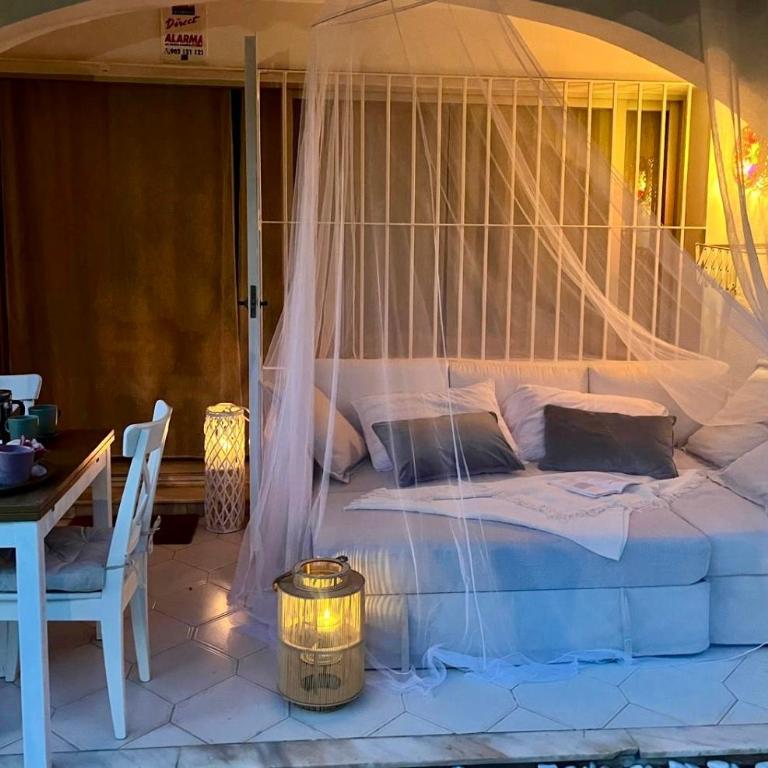 Stylish Boho Chic apartment 10 min walk from beach - Apartamento de 1 dormitorio - 7
