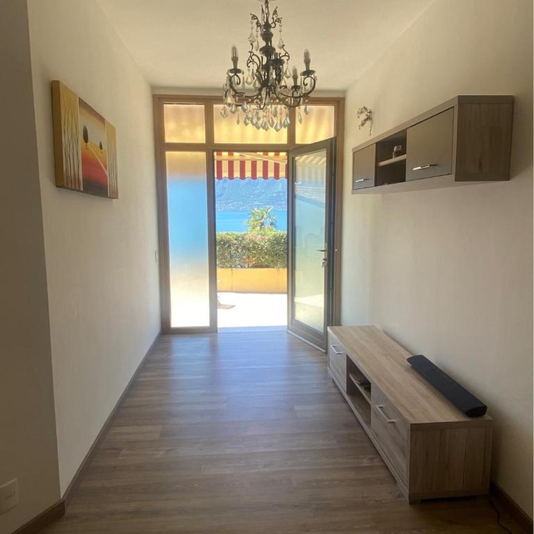Terrazza sul Lago - Appartamento con 2 Camere da Letto e Vista Lago - 14