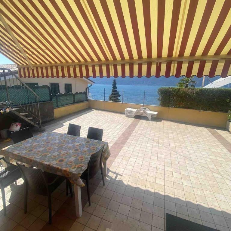 Terrazza sul Lago - Appartamento con 2 Camere da Letto e Vista Lago - 19
