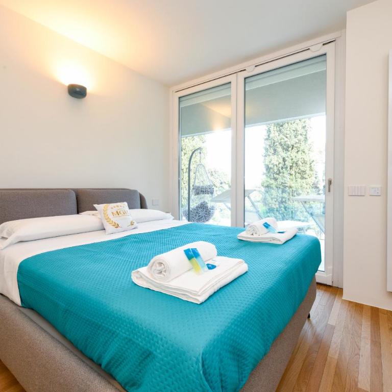 MGH - Lake & Love Apartment - Appartamento Deluxe con 3 Camere da Letto - 3