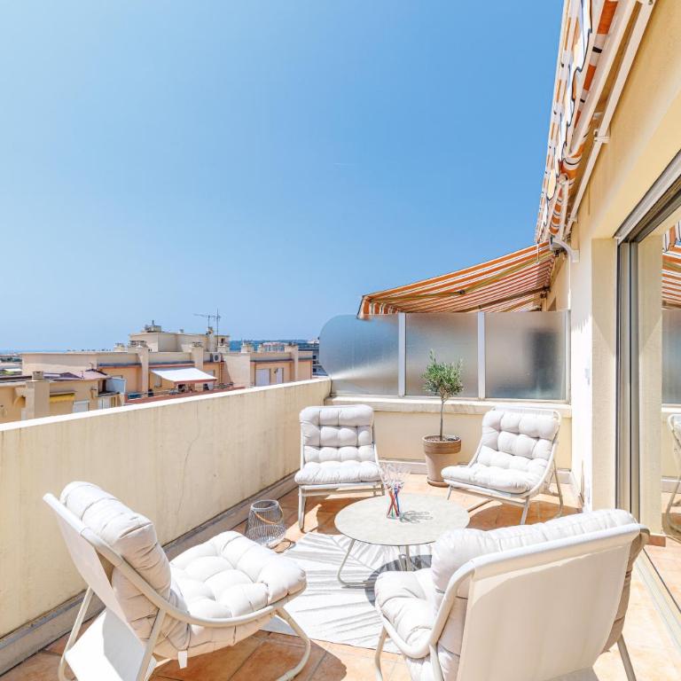 SAN SEVERINA - Spacious apartment in city center - Appartement 2 Chambres avec Balcon et Terrasse - 3