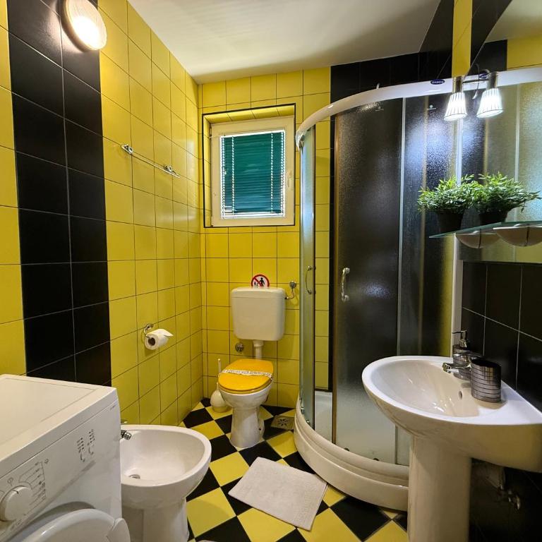 Grand Apartments Scepanovic - Apartman s 1 Spavaćom Sobom, Balkonom i Pogledom na More - 12