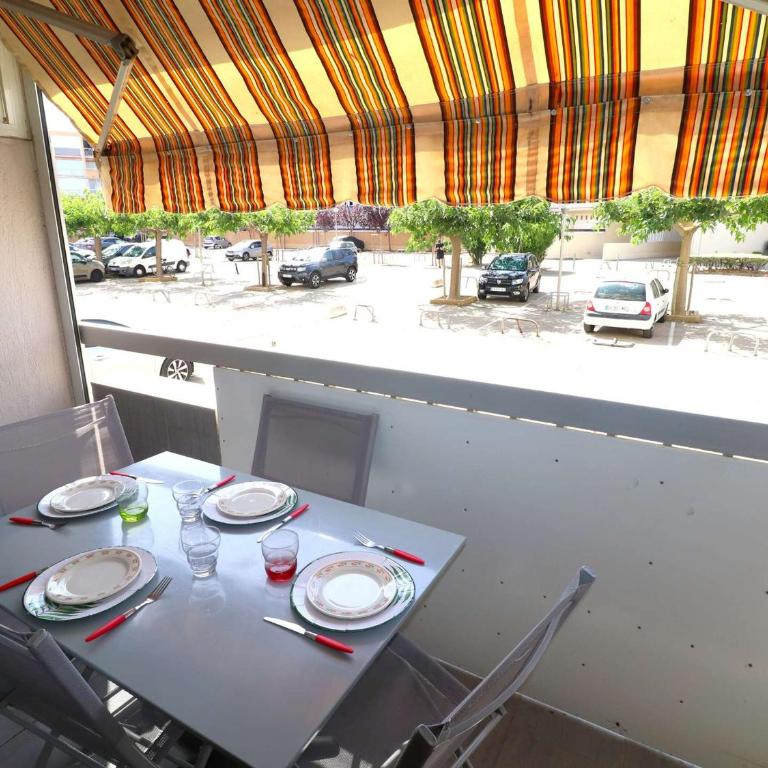 Studio climatisé proche mer avec terrasse, park privé et équipements modernes - FR-1-307-198 - Studio - 1