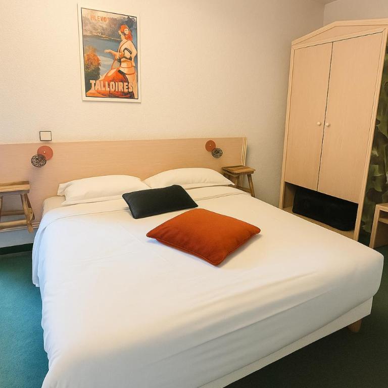 Logis Hôtel de Genève et Restaurant , Faverges-Seythenex - Chambre Double Supérieure - 5