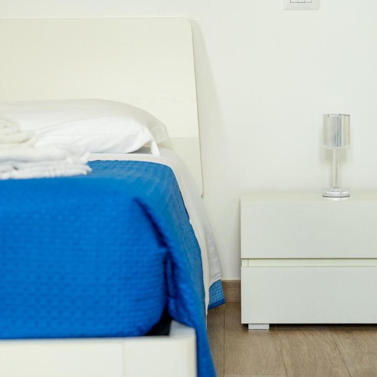 Blue Seaview Villa - Two-Bedroom Apartment - 2