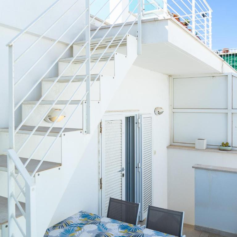 Blue Seaview Villa - One-Bedroom Apartment - 35