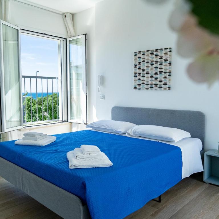 Blue Seaview Villa - One-Bedroom Apartment - 1