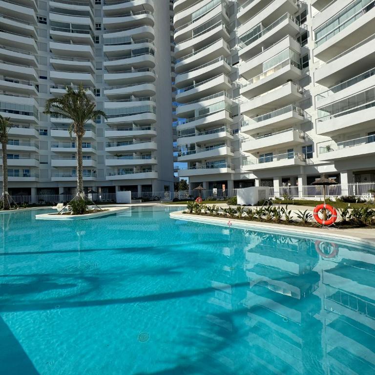 Gran Canet Salva, moderno apartamento con terraza y vistas al mar - Apartamento de 2 dormitorios - 14