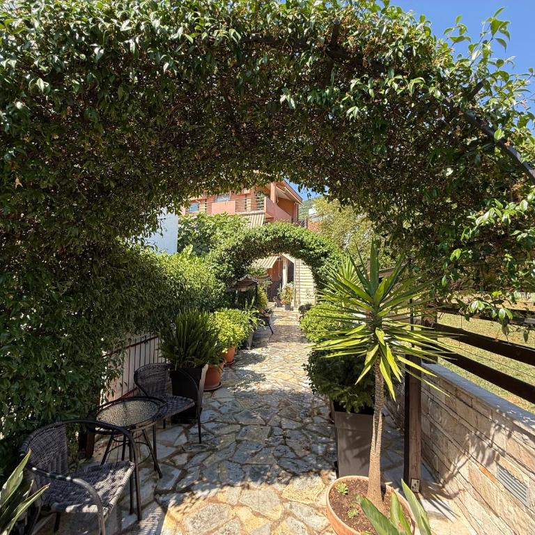 Grand Apartments Scepanovic - Apartman s 1 Spavaćom Sobom, Balkonom i Pogledom na More - 13