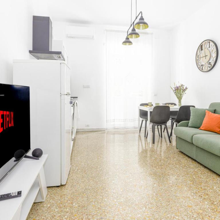 Emily a Roma home - Two-Bedroom Apartment - 2