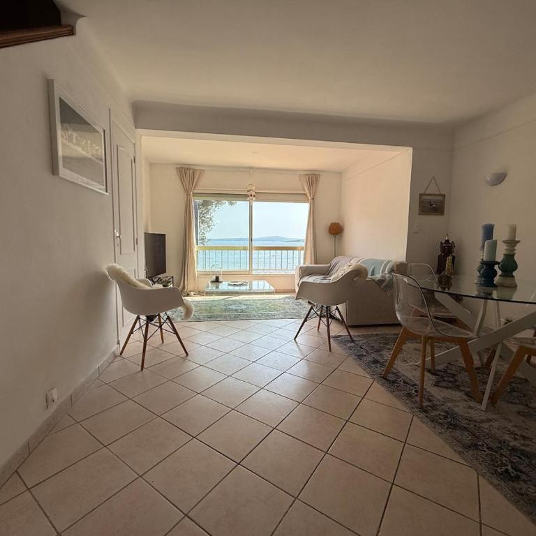 Bright house sea view, Mediterranean charm les issambres - Maison 2 Chambres - 12