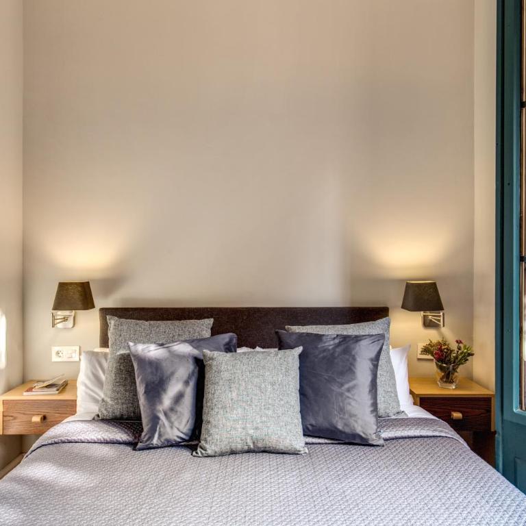 We Boutique Hotel Barcelona - Double Room with Balcony - 11