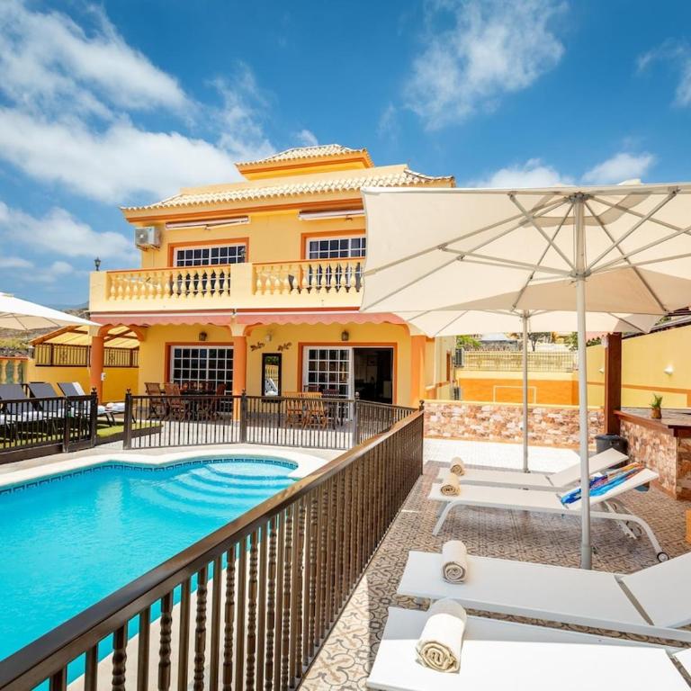 Luxury Villa LUNA with Private Pool - Villa - 16