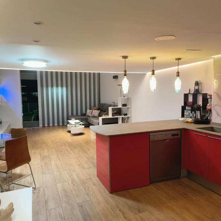 Loft con jacuzzi y piscina - One-Bedroom Apartment - 42