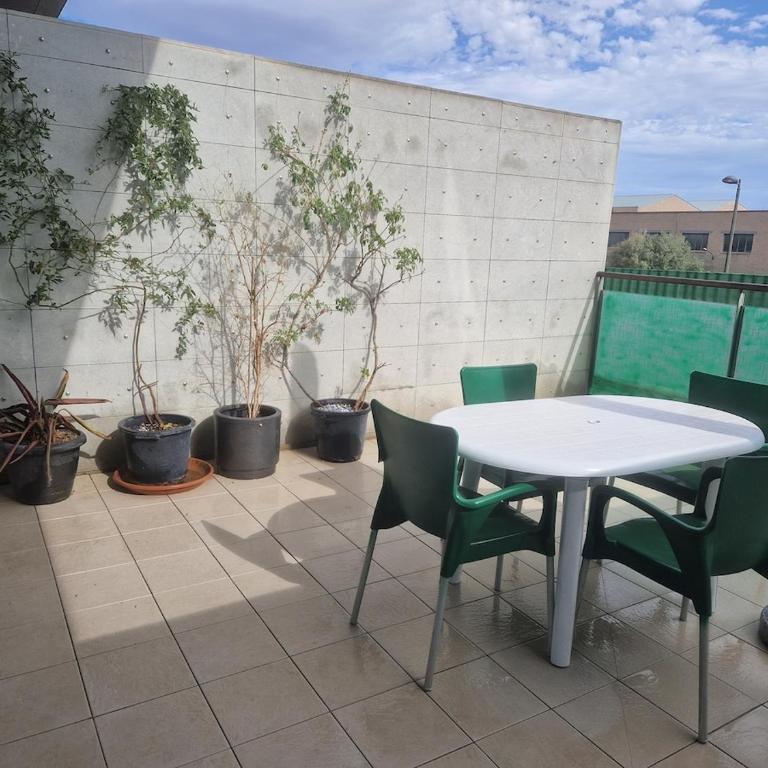 Loft con jacuzzi y piscina - One-Bedroom Apartment - 54