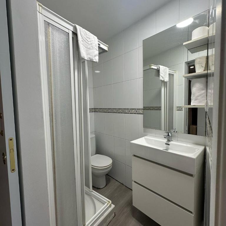Hostal Restaurante Boccalino - Apartamento de 3 dormitorios - 4