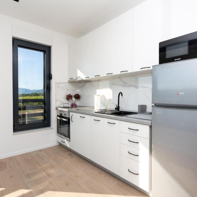 Villa One Wall - Three-Bedroom Villa - 6