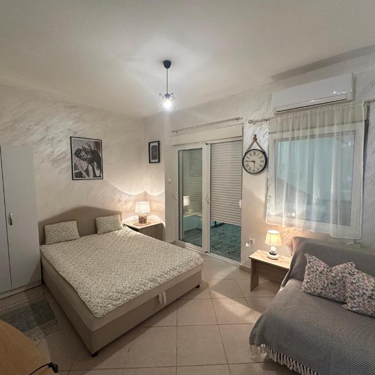 Apartments Savina - One-Bedroom Apartment - 1