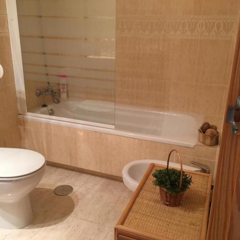 Apartamento con gran azotea y piscina R71 by Novadesta - Two-Bedroom Apartment with Terrace - 18