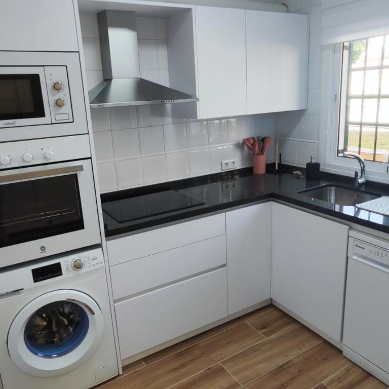Adosado con piscina - Apartamento de 1 dormitorio - 7
