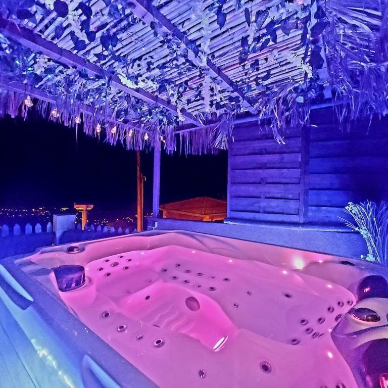 Anglada, Villa with a private pool and jacuzzi - Villa de 2 dormitorios - 8
