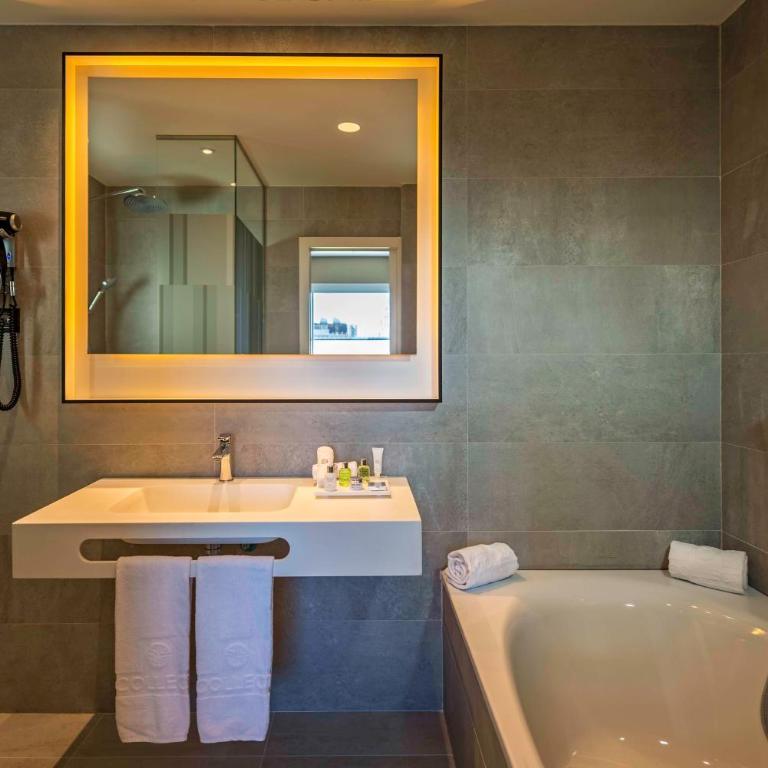 NH Collection Madrid Suecia - Habitación Doble Superior - 1 o 2 camas - 2