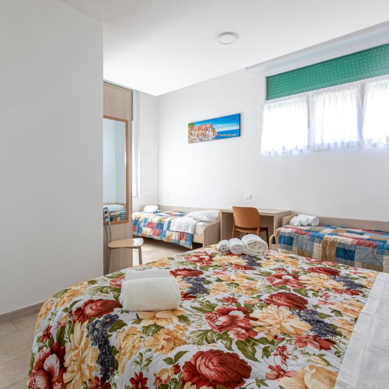 Congregazione Suore Figlie di San Francesco di Sales - Double Room with Extra Bed - 7