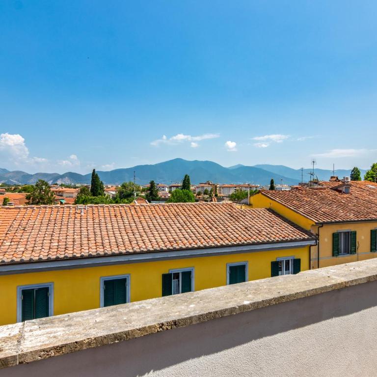 brg dx- Attico terrazza vista panoramica Lungarni Pisani - Appartamento con 2 Camere da Letto - 42