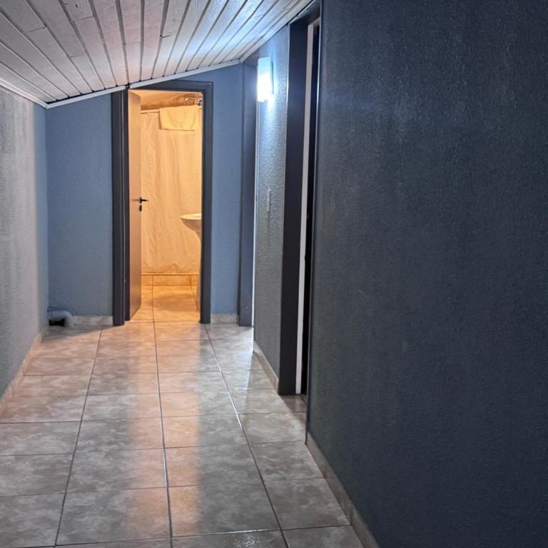Rolando Beds - Family Room with Private Bathroom - 10