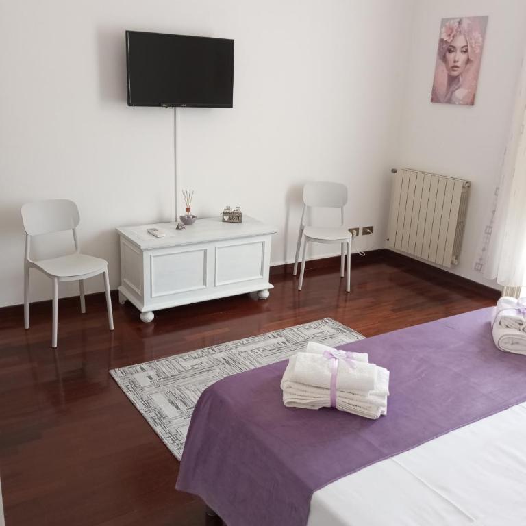 Fardella 75 - Standard Double Room with Shared Bathroom - 7