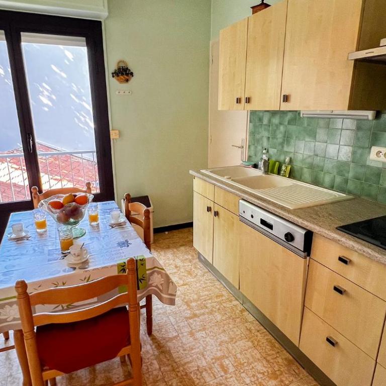 Parking included - Elevator - Very Comfortable - Apartment mit 2 Schlafzimmern und Stadtblick - 19