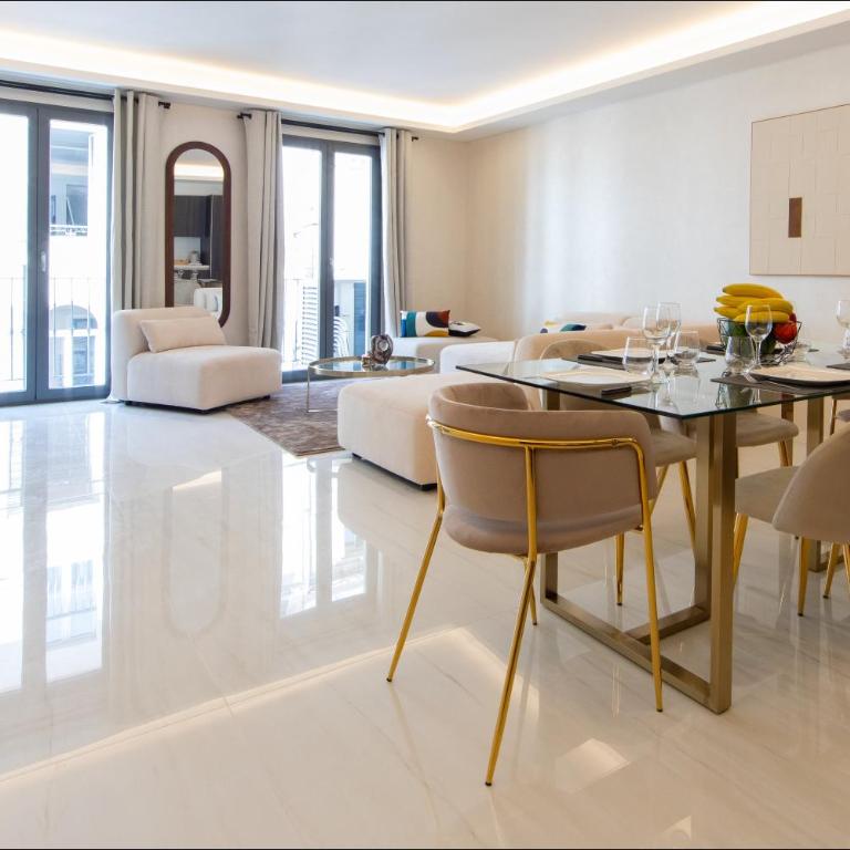 Hôtel Particulier Marceau - Central Cannes - New - Walk to La Croisette - NAOS - Three-Bedroom Suite with balcony - 1