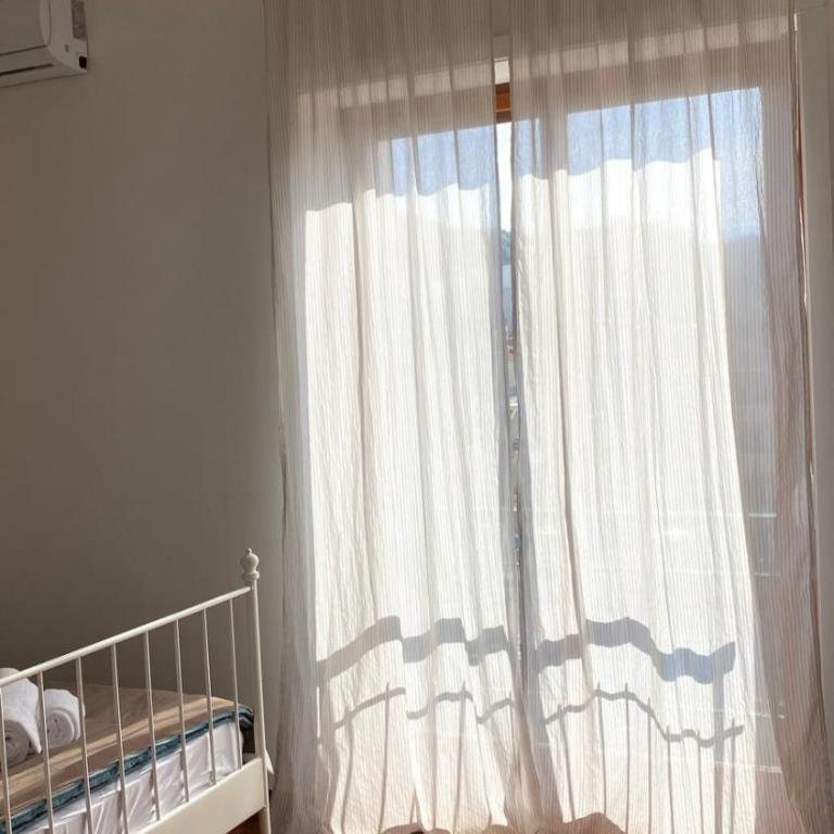 A I R Sorrento House - Camera Quadrupla Economy con Bagno in Comune - 22