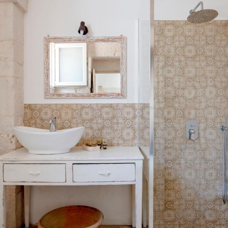 Trulli Lithos Suite - Appartamento Familiare con 1 Camera da Letto - 4