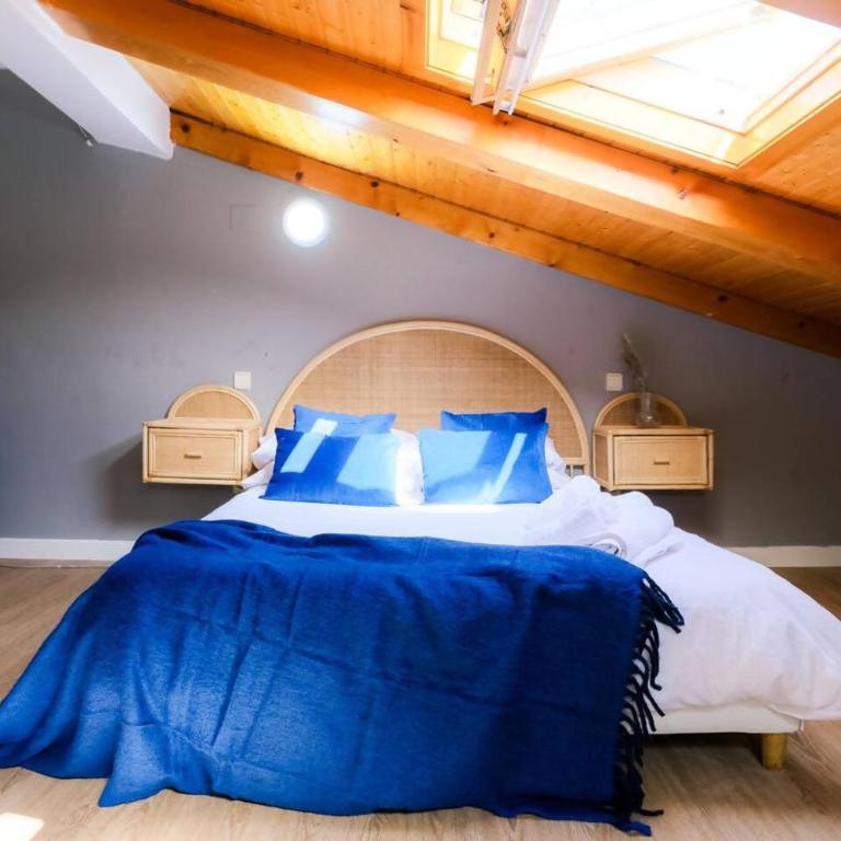 Ático Alfonso | Amplio Céntrico Renovado | 10 Pax - Apartamento de 2 dormitorios - 10