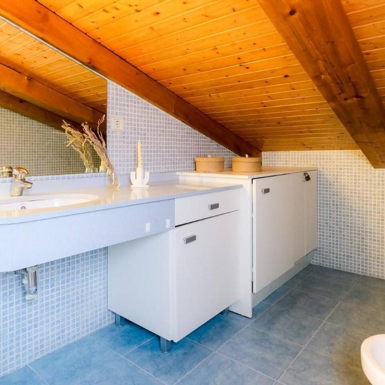 Ático Alfonso | Amplio Céntrico Renovado | 10 Pax - Apartamento de 2 dormitorios - 18