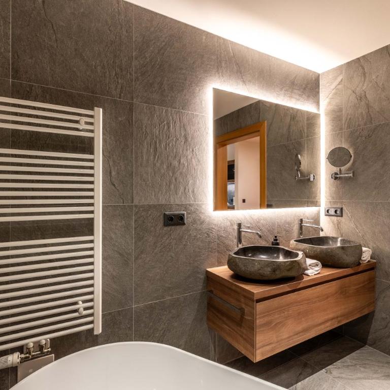 Hotel Kärntnerhof by keyone - Deluxe Suite - 9