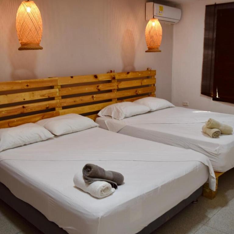 Apartment near the beach and airport - Three-Bedroom Apartment - 4