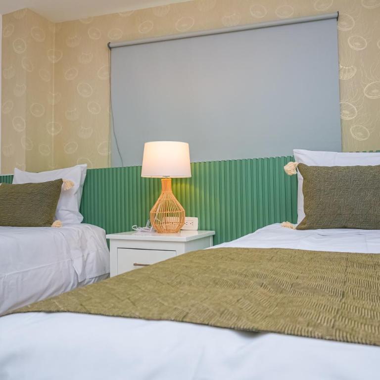 Miramar - Three-Bedroom Apartment - 20