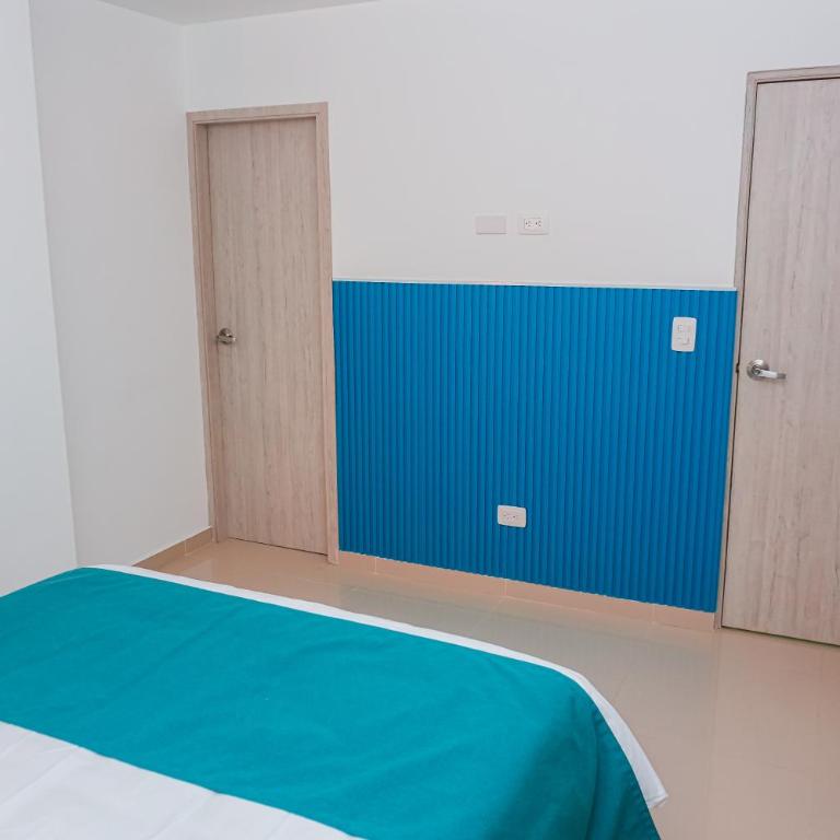 Miramar - Three-Bedroom Apartment - 27